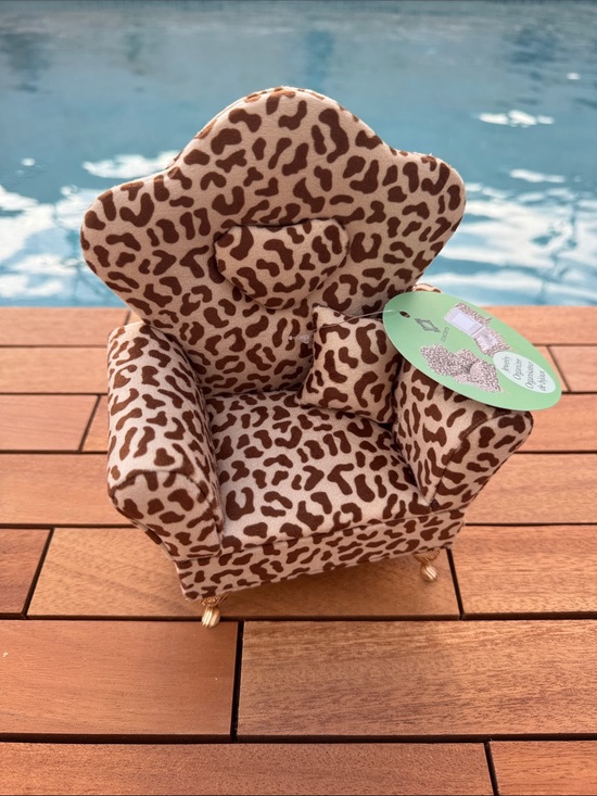 Concepts Other - Leopard Print Armchair Jewelry Box NWT